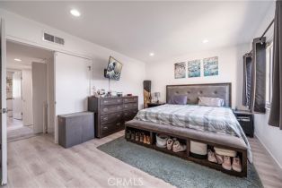 Condominium, 9950 Topanga Canyon blvd, Chatsworth, CA 91311 - 9