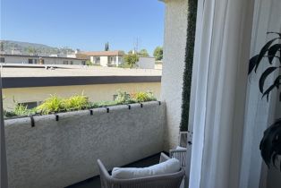 Condominium, 5325 Newcastle ave, Encino, CA 91316 - 17