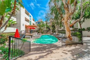 Condominium, 5325 Newcastle ave, Encino, CA 91316 - 19
