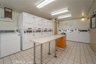 Condominium, 5325 Newcastle ave, Encino, CA 91316 - 21