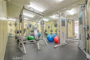 Condominium, 5325 Newcastle ave, Encino, CA 91316 - 23