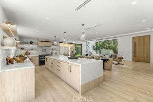 Single Family Residence, 19723 Trull Brook dr, Tarzana, CA 91356 - 10