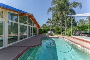 Single Family Residence, 12410 Mclennan ave, Granada Hills, CA 91344 - 48