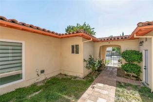 Single Family Residence, 12410 Mclennan ave, Granada Hills, CA 91344 - 7