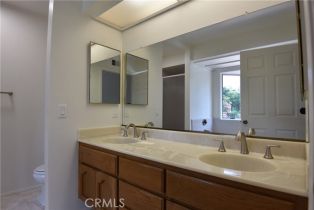 Single Family Residence, 11820 Shoshone ave, Granada Hills, CA 91344 - 16