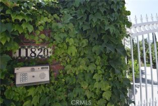 Single Family Residence, 11820 Shoshone ave, Granada Hills, CA 91344 - 2