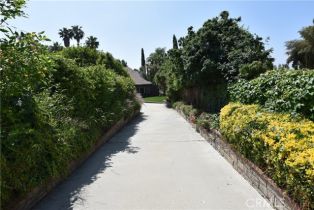 Single Family Residence, 11820 Shoshone ave, Granada Hills, CA 91344 - 4