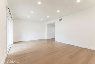 Single Family Residence, 10415 Wish ave, Granada Hills, CA 91344 - 12