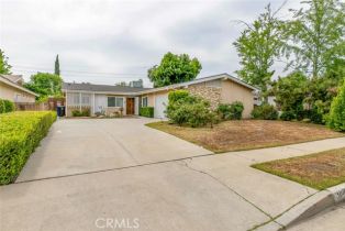 Single Family Residence, 10415 Wish ave, Granada Hills, CA 91344 - 3