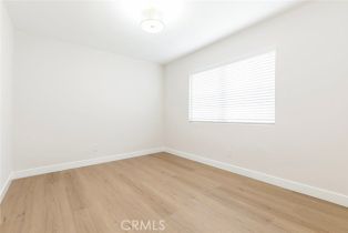 Single Family Residence, 10415 Wish ave, Granada Hills, CA 91344 - 33