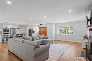 Single Family Residence, 10412 Eton ave, Chatsworth, CA 91311 - 13