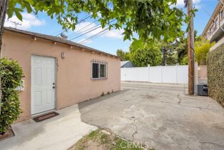 , 4341 Laurel Canyon blvd, Studio City, CA 91604 - 2