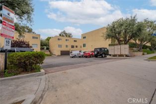 Condominium, 7741 Via Napoli, Burbank, CA 91504 - 2