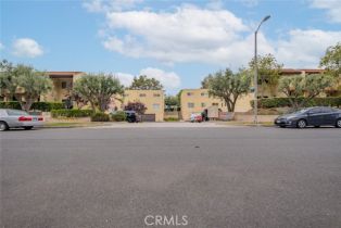 Condominium, 7741 Via Napoli, Burbank, CA  Burbank, CA 91504