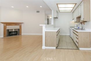 Condominium, 620 6th st, Burbank, CA 91501 - 12