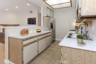Condominium, 620 6th st, Burbank, CA 91501 - 14