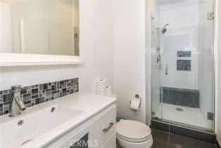 Condominium, 620 6th st, Burbank, CA 91501 - 20