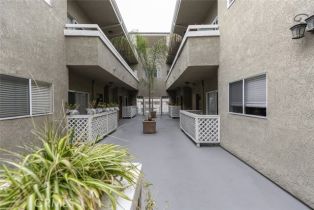 Condominium, 620 6th st, Burbank, CA 91501 - 30