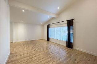 Single Family Residence, 12585 Byron ave, Granada Hills, CA 91344 - 4