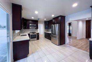 Single Family Residence, 12585 Byron ave, Granada Hills, CA 91344 - 9