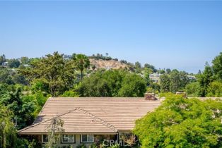 Single Family Residence, 3545 Alana dr, Sherman Oaks, CA 91403 - 18