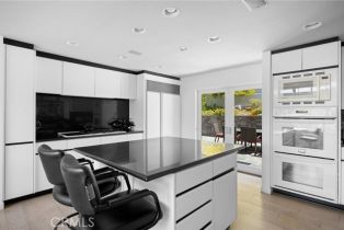 Single Family Residence, 3545 Alana dr, Sherman Oaks, CA 91403 - 24