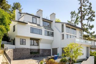 Single Family Residence, 3545 Alana DR, Sherman Oaks, CA  Sherman Oaks, CA 91403