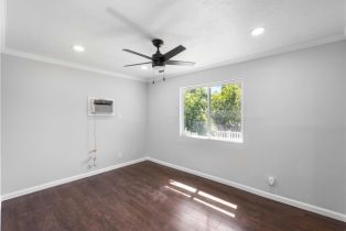 , 2076 Summit ave, Pasadena, CA 91103 - 9