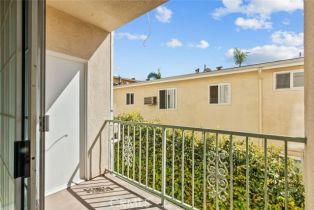 Condominium, 4348 Mammoth ave, Sherman Oaks, CA 91423 - 14