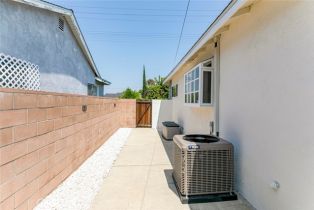 Single Family Residence, 6261 Tampa ave, Tarzana, CA 91335 - 36