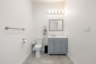 Single Family Residence, 11440 Gothic ave, Granada Hills, CA 91344 - 10