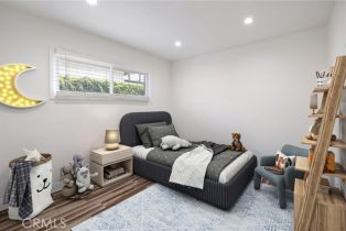 Single Family Residence, 11440 Gothic ave, Granada Hills, CA 91344 - 13