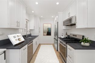 Single Family Residence, 11440 Gothic ave, Granada Hills, CA 91344 - 6