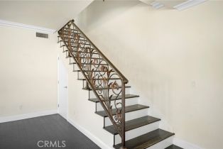 Townhouse, 165 Kenneth rd, Burbank, CA 91501 - 13