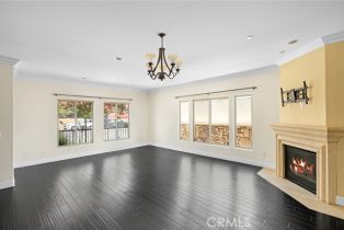 Townhouse, 165 Kenneth rd, Burbank, CA 91501 - 5