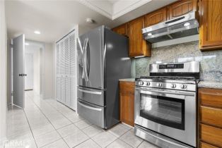 Condominium, 635 Elmwood ave, Burbank, CA 91501 - 26