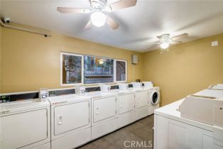 Condominium, 355 Maple st, Burbank, CA 91505 - 22