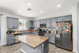 Single Family Residence, 34293 Bloomington dr, Murrieta, CA 92563 - 18