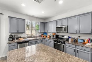 Single Family Residence, 34293 Bloomington dr, Murrieta, CA 92563 - 20