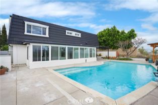 Single Family Residence, 22100 Acorn St st, Chatsworth, CA 91311 - 23