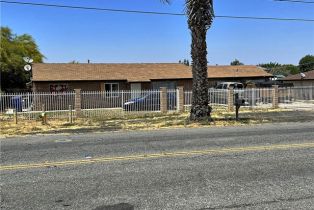 Single Family Residence, 10145 Cypress AVE, Riverside, CA  Riverside, CA 92503