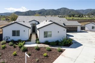 Single Family Residence, 1204 Arbenz CIR, Corona, CA  Corona, CA 92881