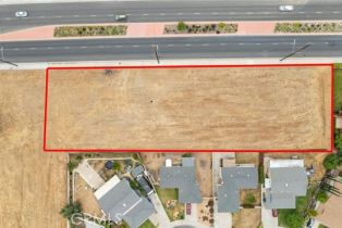 , 4290 Tyler st, Riverside, CA 92503 - 3