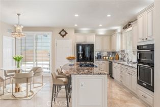 Single Family Residence, 2860 Olivewood cir, Corona, CA 92882 - 25