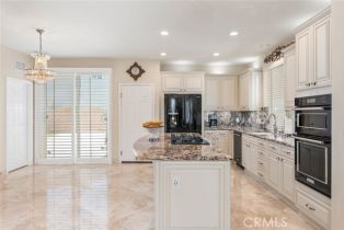 Single Family Residence, 2860 Olivewood cir, Corona, CA 92882 - 26