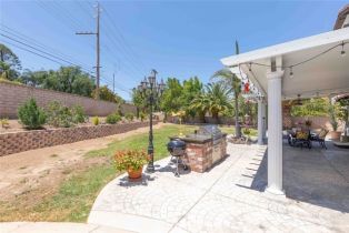 Single Family Residence, 2860 Olivewood cir, Corona, CA 92882 - 56