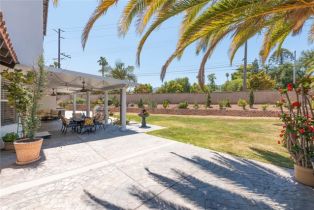 Single Family Residence, 2860 Olivewood cir, Corona, CA 92882 - 57