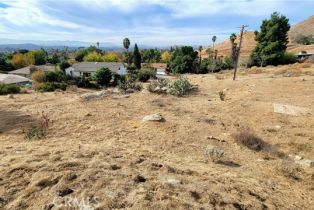 , 2935 Galaxie Heights rd, Riverside, CA 92507 - 10