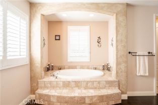 Single Family Residence, 8832 Gentle Wind dr, Corona, CA 92883 - 55