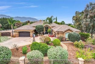 Single Family Residence, 2480 Oak AVE, Corona, CA  Corona, CA 92882